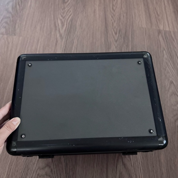 MAC Black gray Makeup Case - Picture 3 of 16